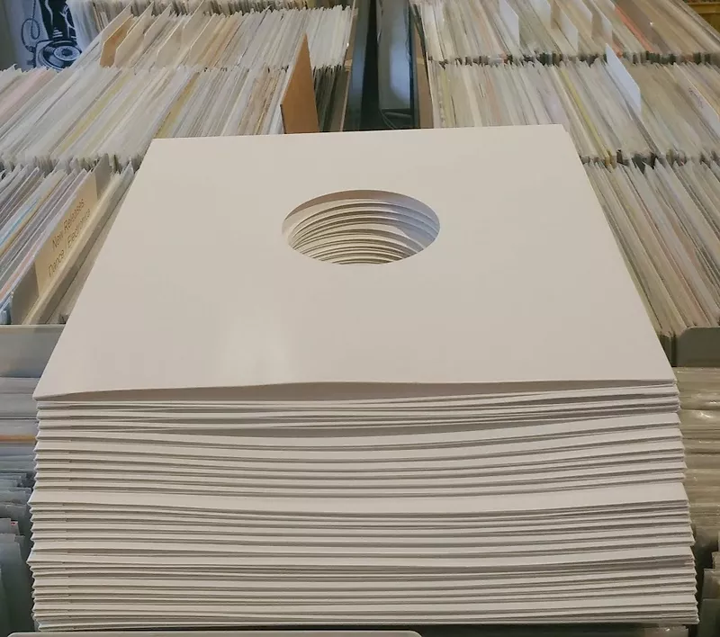Outer record sleeve - white