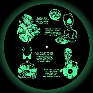 Slipmat Glow In The Dark by Music Mania 