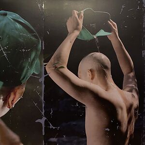 ?? = Green Hat by Tzusing