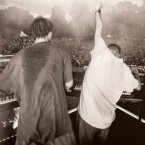 True Electric by R?yksopp