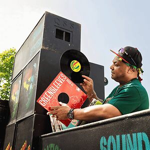 Greensleeves Presents... Iration Steppas - Dubs From the Foundation by Various