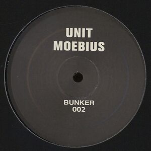 BUNKER 002 by Unit Moebius