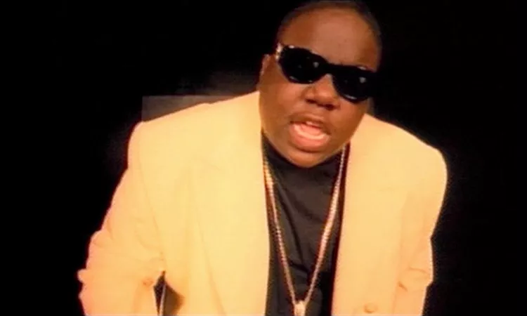 The Notorious B.I.G. - Hypnotize (feat. Pam Long) (Official Music Video)