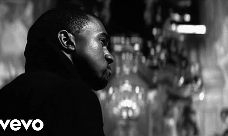Kanye West - Diamonds From Sierra Leone