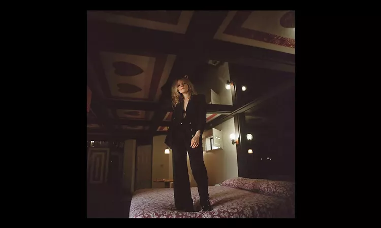 Jessica Pratt - 'As the World Turns' (Official Audio)