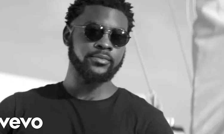 Damso - ?. Macarena (Clip Officiel)