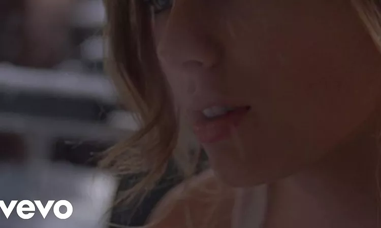 Taylor Swift - Back To December