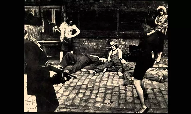 Mot?rhead,Girlschool   St Valentines Day Massacre