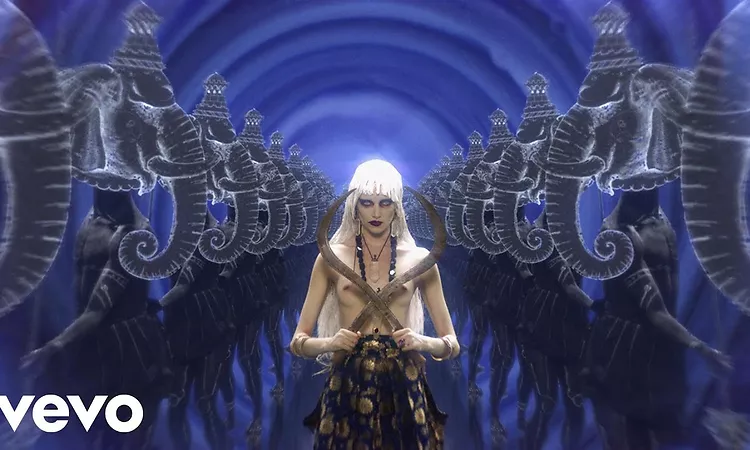 La Femme - Sphynx