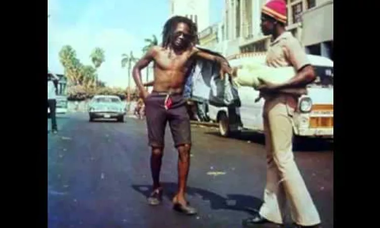 Dr Alimantado - I Killed The Barber - (Best Dressed Chicken In Town)
