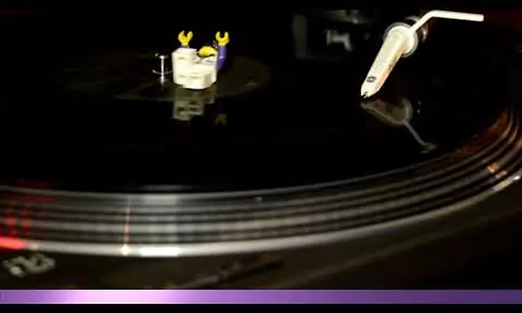 De La Soul - Ring Ring Ring (Piles And Piles Of Demo Tapes Bi Da Miles) (Conley's Decision)
