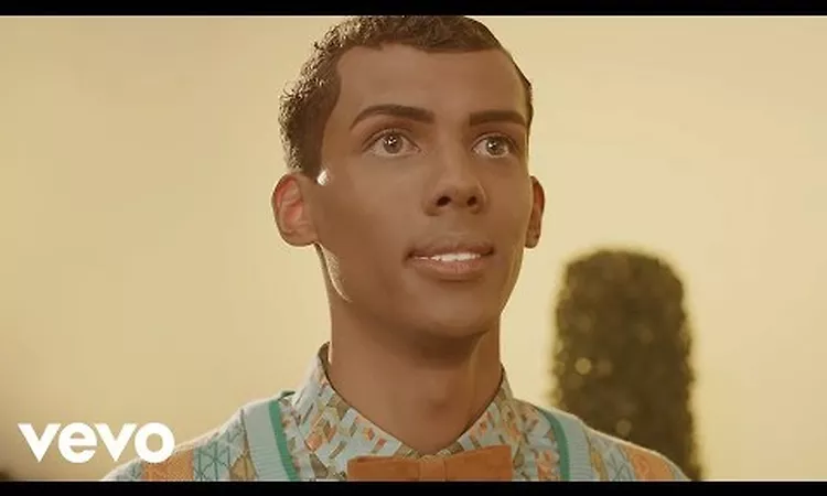 Stromae - Papaoutai (Clip Officiel)