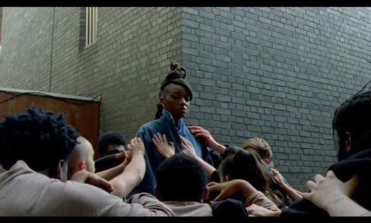 Little Simz - Introvert (Official Video)