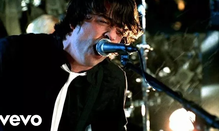 Foo Fighters - Breakout