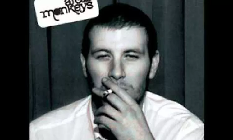 01- Arctic Monkeys - The view from the afternoon - Hq Sound+Lyrics