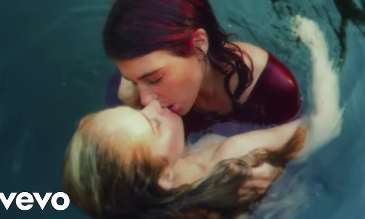 Sylvie Kreusch - Wild Love (Official Video)