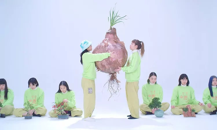 Yaeji - WHAT WE DREW ??? ???? (Official Video)