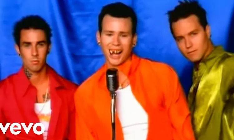 blink-182 - All The Small Things (Official Video)