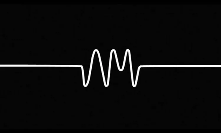 Arctic Monkeys - Do I Wanna Know? (Official Video)