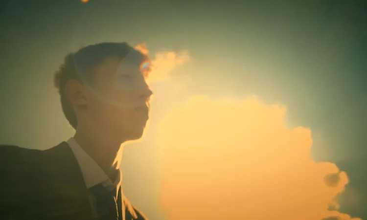 King Krule - Easy Easy (Official Video)