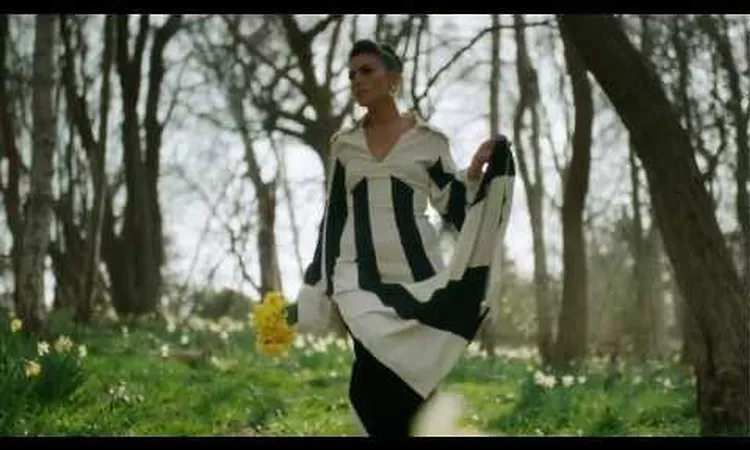 Jessie Ware - If You're Never Gonna Move