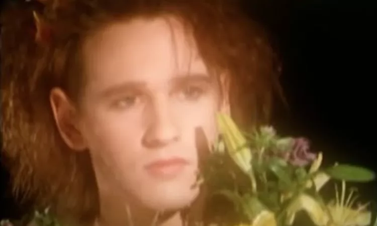 This Mortal Coil - Kangaroo (Official Video)
