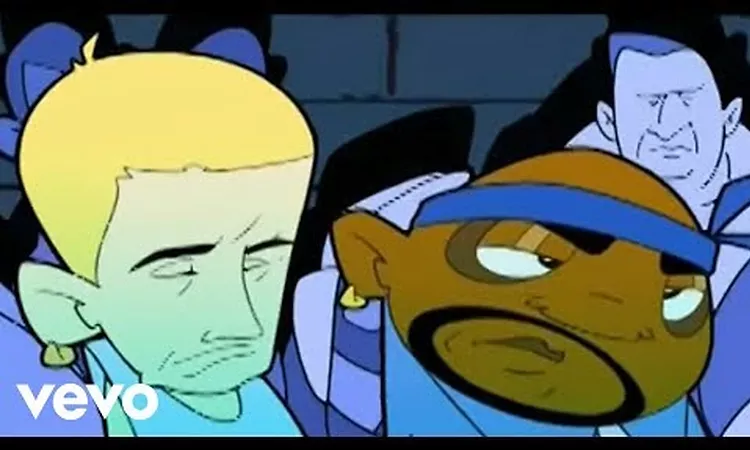 Eminem - Shake That (Official Music Video) ft. Nate Dogg