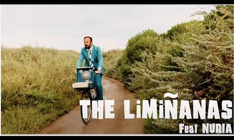 The Limi?anas - Calentita (feat. Nuria) (Official Video)