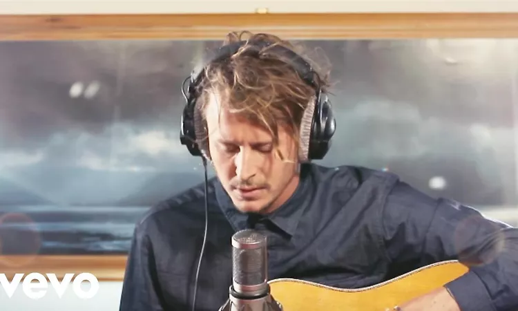 Ben Howard - Small Things (Solo Session)