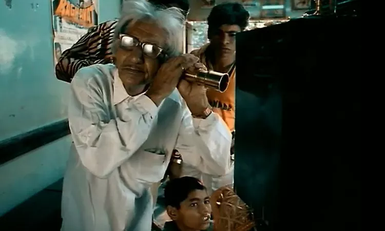 Laurent Garnier Man with the red face (long version) video directed by Siraj Javheri