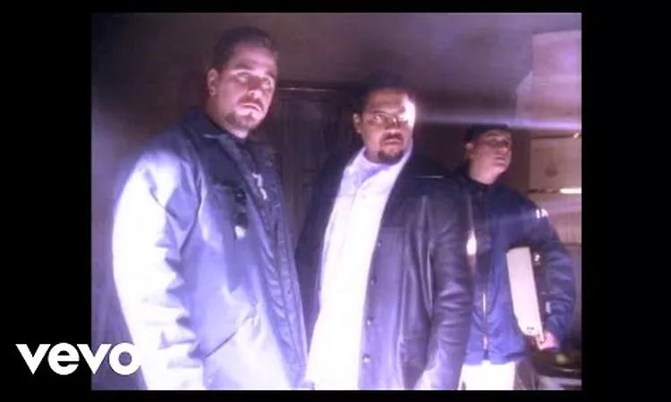 Delinquent Habits - Tres Delinquentes