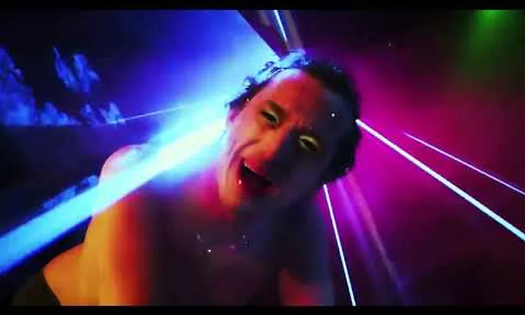 DECIUS - LOOK LIKE A MAN (Official Video)