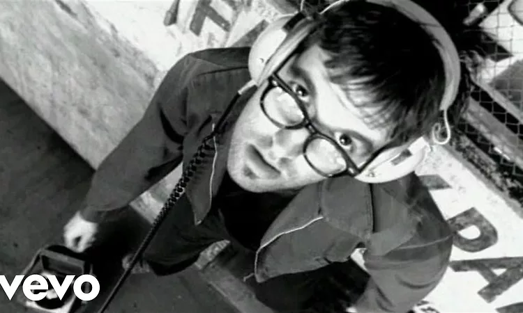 Eels - Novocaine For The Soul
