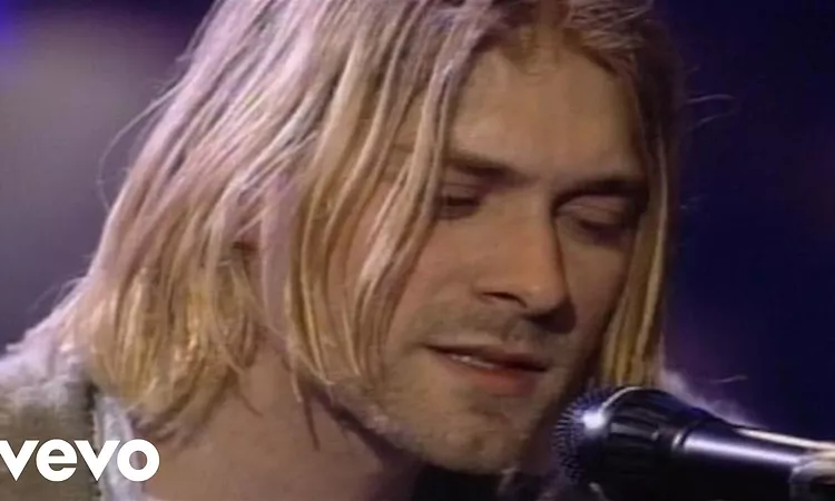 Nirvana - All Apologies (MTV Unplugged)