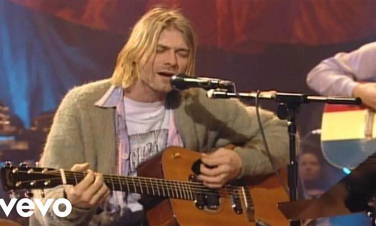 Nirvana - About A Girl (MTV Unplugged)