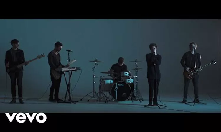 Nothing But Thieves - Graveyard Whistling