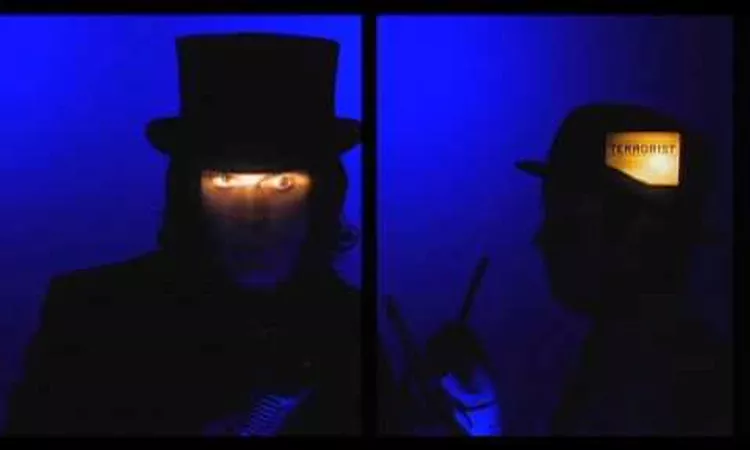 The Dead Weather - I Cut Like A Buffalo [OFFICIAL VIDEO]