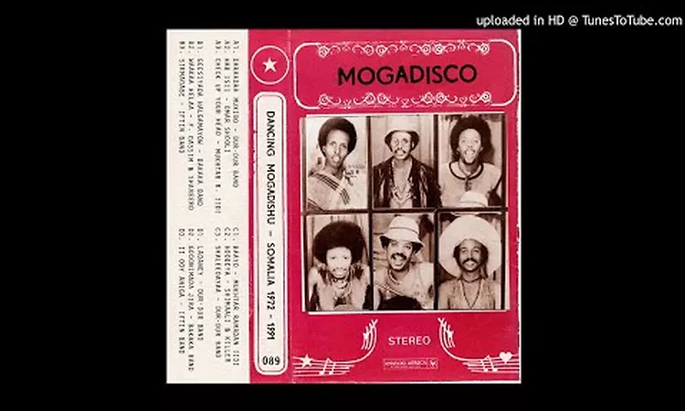Bakaka Band - Geesiyada Halgamayow (Brave Fighters)