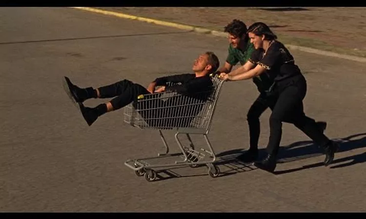 The xx - On Hold (Official Video)