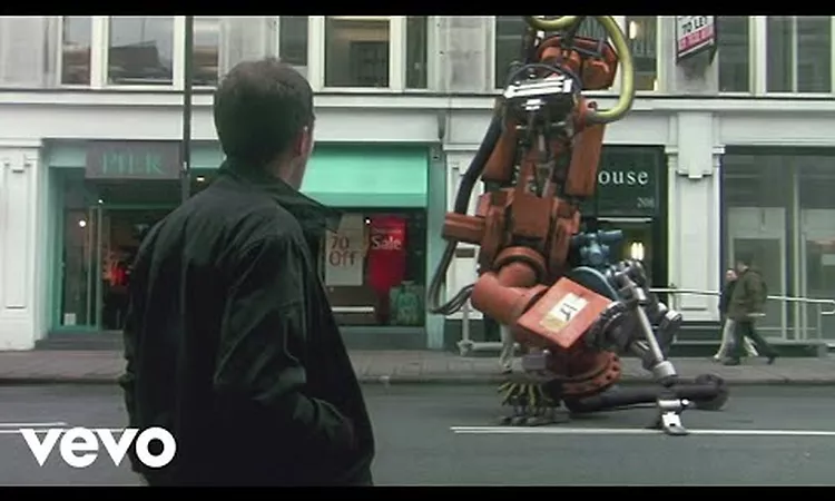 The Chemical Brothers - Believe (Official Music Video)