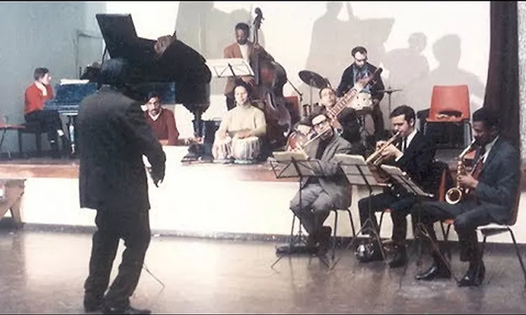 Joe Harriott Double Quintet ? Raga Gaud-Saranga [HQ Audio] Indo-Jazz Suite 1966