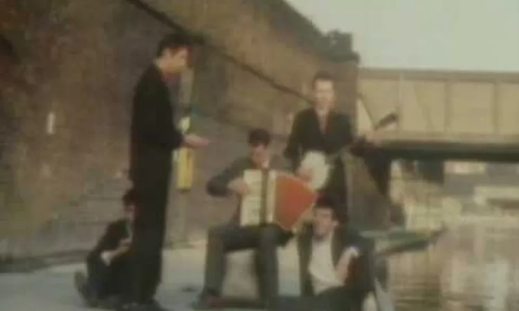 The Pogues Streams Of Whiskey