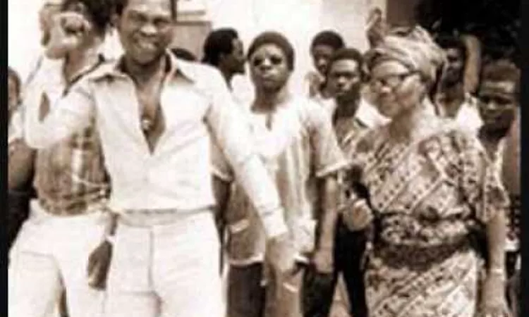 Noise For Vendor Mouth - Fela Kuti (1975)