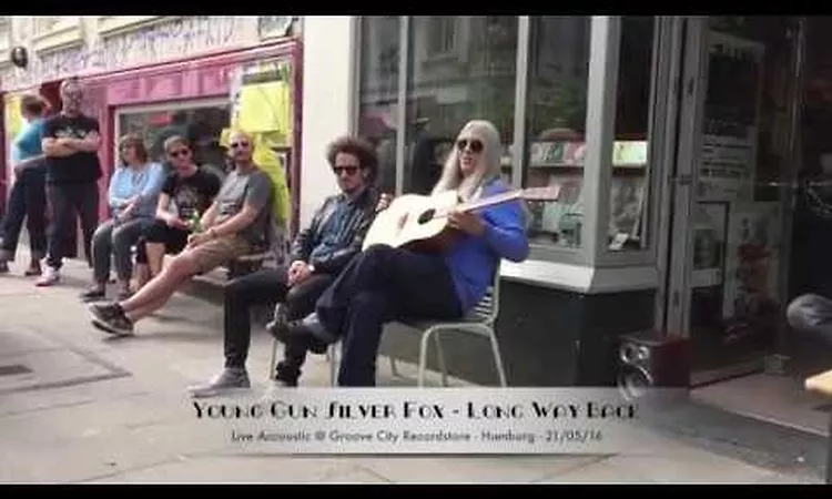Young Gun Silver Fox - Long Way Back - Streetgig Hamburg @ Groove City Recordstore   21/05/16