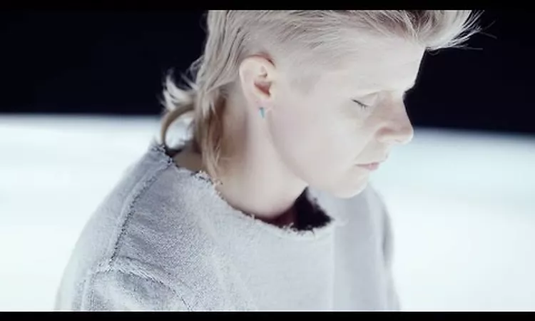 R?yksopp & Robyn - "Monument"
