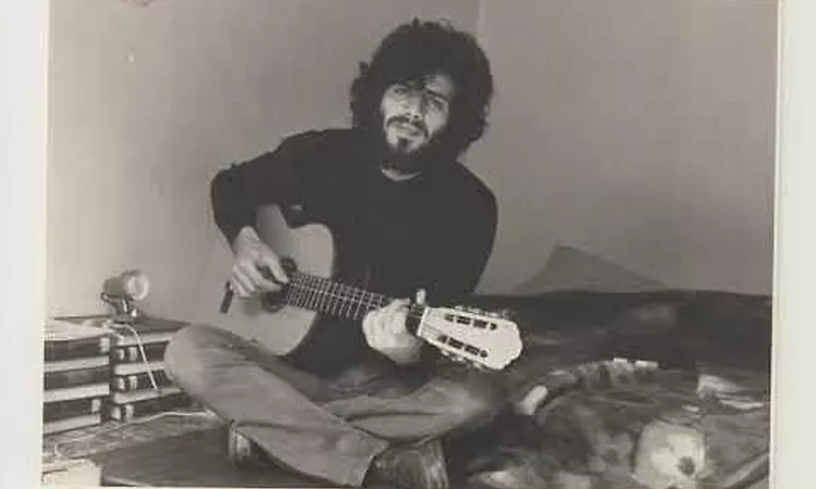 Habibi Funk // ????? ??? : Issam Hajali - Ana Damir El Motakallim (Lebanon 1976)