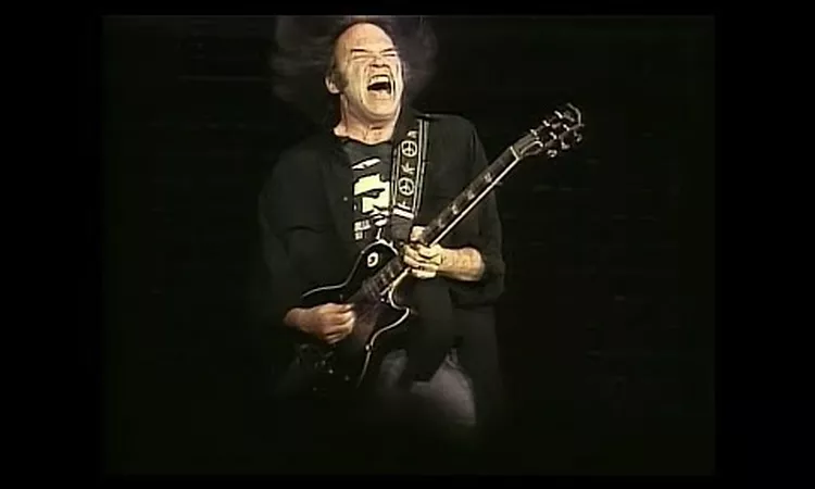Neil Young & Crazy Horse - Hey Hey, My My ( Into the Black ) live 1991 HD