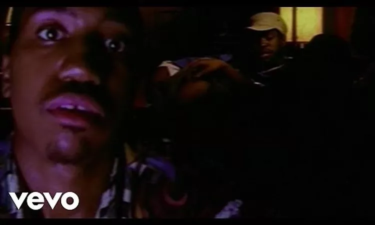 The Roots - Distortion To Static