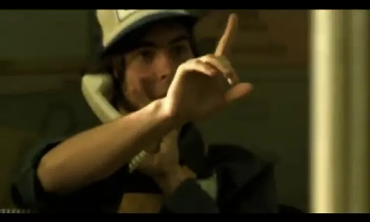 Phoenix - Too Young (Clip)
