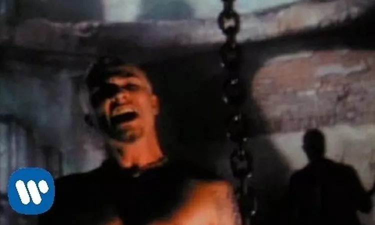 Stone Temple Pilots - Sex Type Thing (Official Music Video)